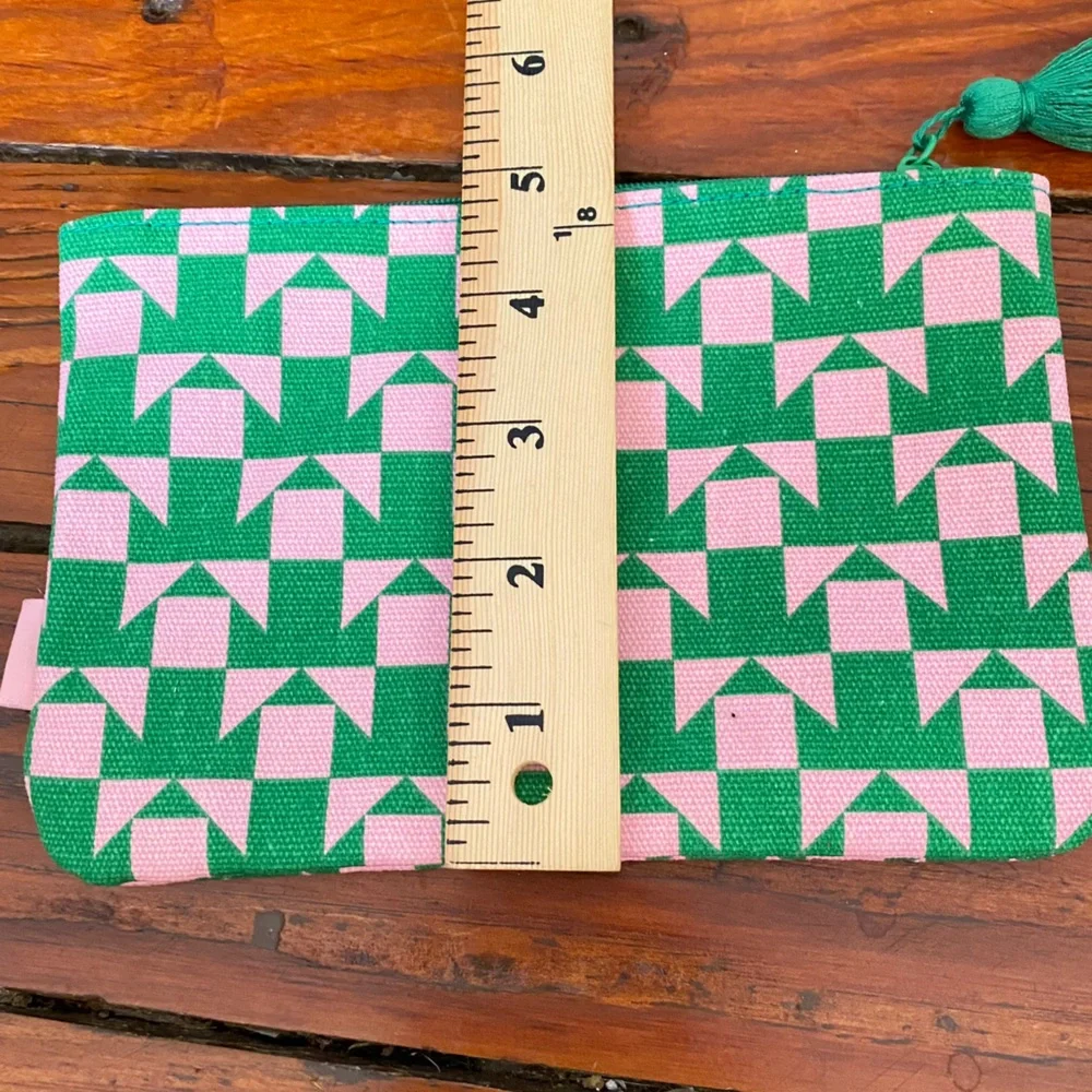 🧩 4/$20 Pink & Green Geometric Cosmetic Bag